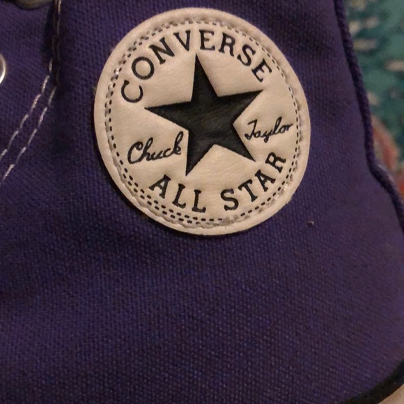 Converse shoes - Picture 1 of 4